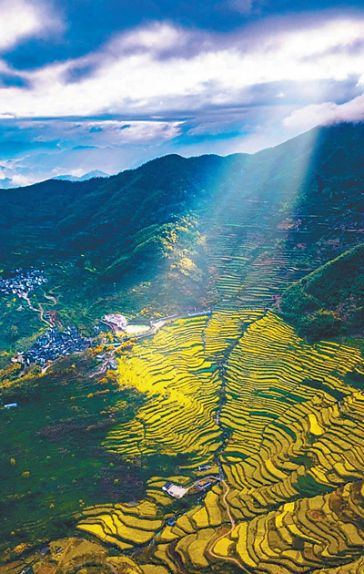 乡村旅游拔节生长(走进传统村落)