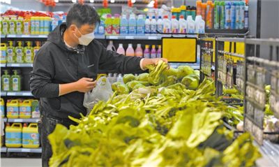 激活县乡消费更大活力(消费视窗・稳住消费基本盘①)