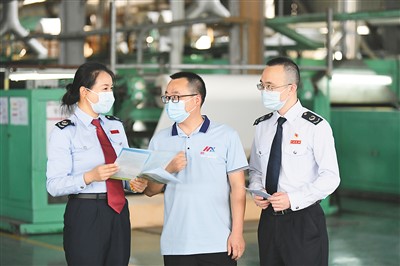让中小企业切实享受政策红利(锐财经)
