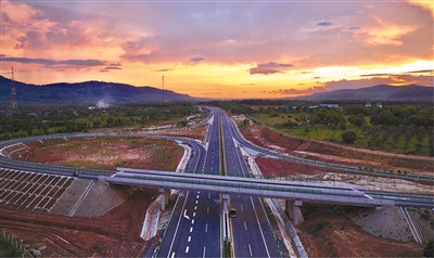 柬埔寨进入“高速公路时代”(共建“一带一路”)