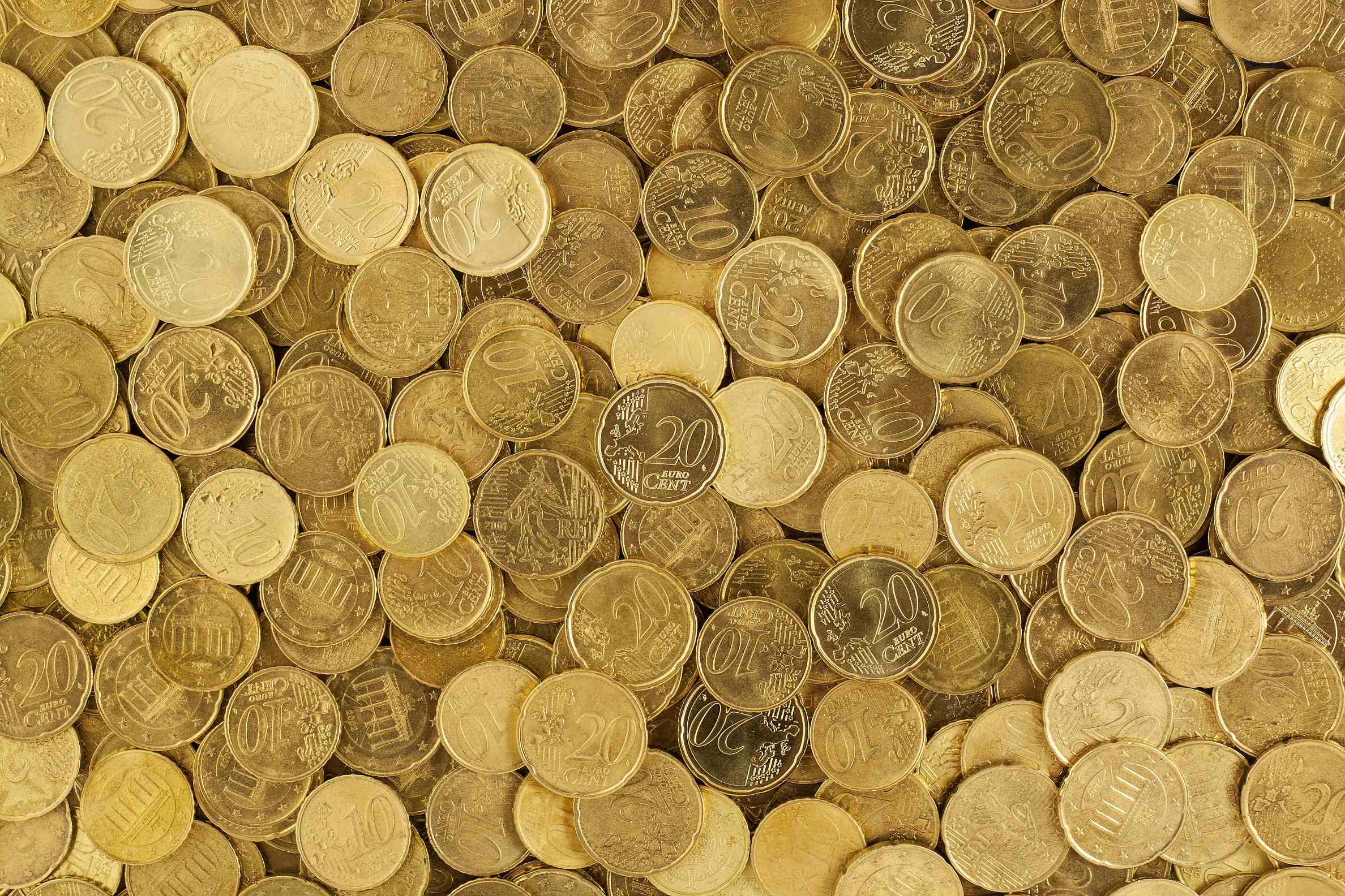 为何际黄金趋势备受关注?这种趋势如何影响投资决策?