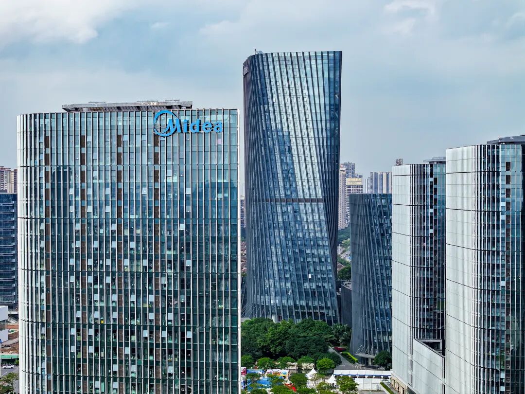 科技巨头是怎样炼成的？GE和美的，给出了答案